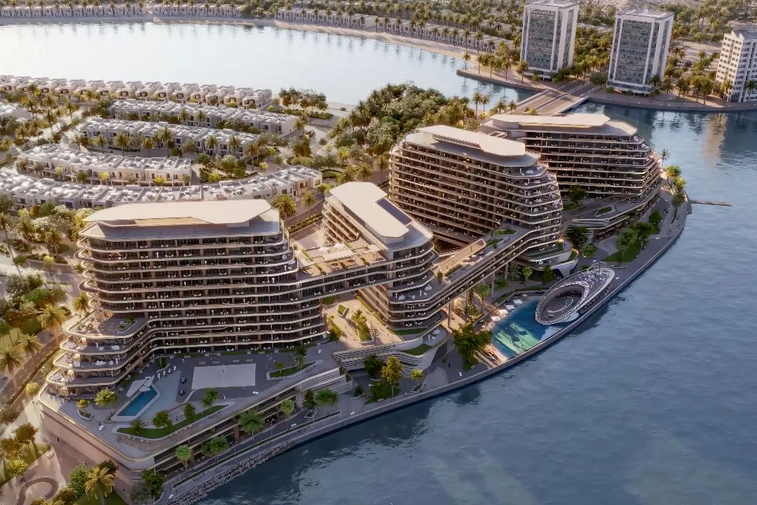 Quattro Del Mar Building Exterior