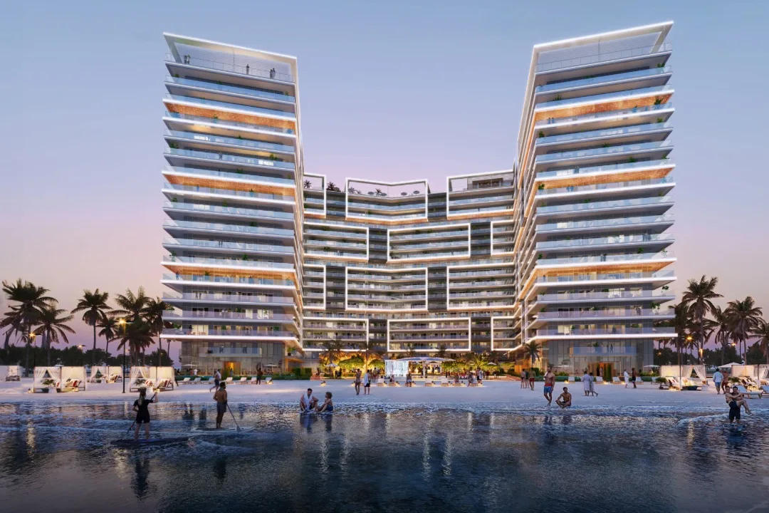 Shoreline Building Exterior